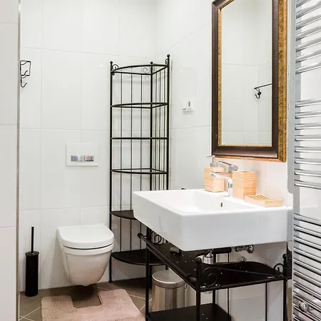 Maisonette Smichov Apartament *