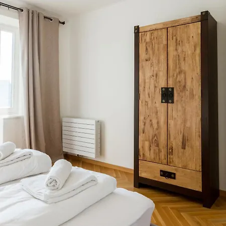 Maisonette Smichov